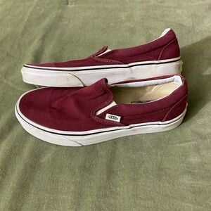 Vans sneakers slip on maroon Mens 6.5 woman’s 8 unisex deck shoes OSS